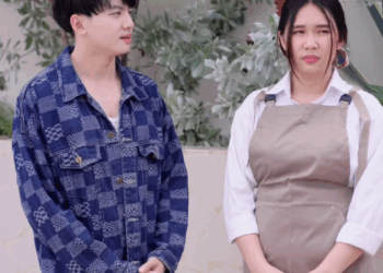 [ครบชุด] T2308027 กค ายกคอมยกเคร องปร นมาทำงานท านกาแฟ แถมส งน ำแค ขวดเด ยว ณค ดย งไง