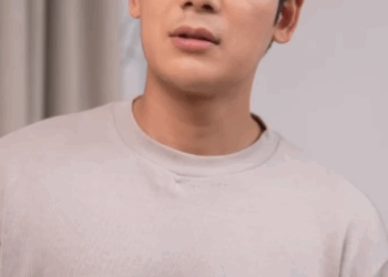 T2808121 านพ สาวแต องโดนไล ออกจากบ าน