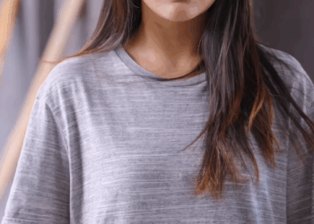 T2908169 คนจรจ ดโชคใหญ เง นหลายล านตกจากเคร องบ พวกเขาจะทำไงก บเง นน Part 2