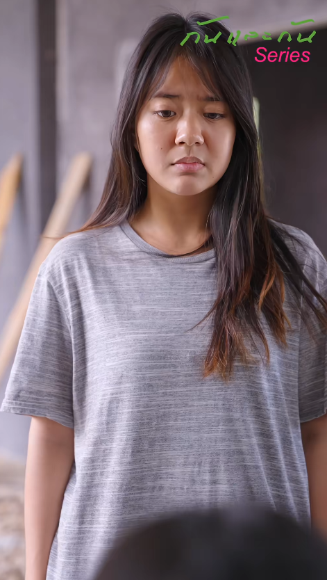 T2908169 คนจรจ ดโชคใหญ เง นหลายล านตกจากเคร องบ พวกเขาจะทำไงก บเง นน Part 2