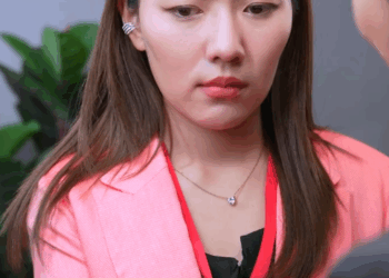 V2807016 เป นผ หญ องหาผ ชายรวยๆมาเล ยงด จะได สบาย part2