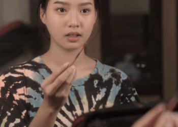 T2108043 งแฟนให เก บขนมเค าท ตกพ นข นมาก ดว าแฟนเป นของตาย Part 2