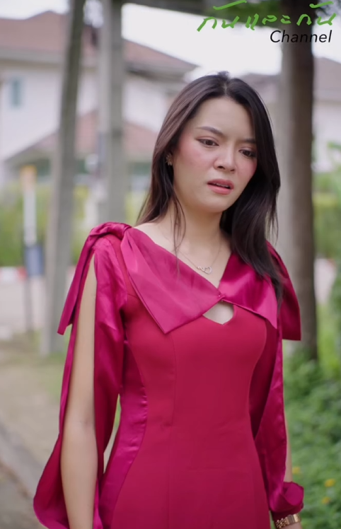 T1409010 กสาวไปอย ในเม องได เศรษฐ เป นผ เลยร งเก ยจครอบคร วต วเองว าจน Part 2