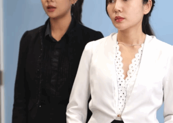 T0409038 พน กงานบร การด งใจบร การ กล บโดนเพ อนร วมงานร งแกจนโดนไล ออก Part 2