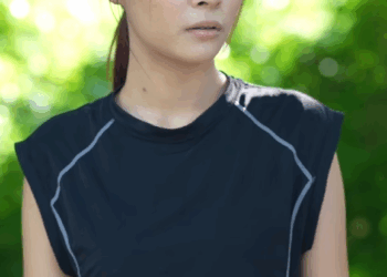 T0810083 อย ๆปาขวดใส คนส งอาหาร หญ งคนน องการอะไรก นแน part 2