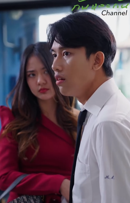 [ครบชุด] T2111124 กค าส งให พน กงานกราบขอโทษหมา เพราะพน กงานทำให หมาล กค าตกใจ