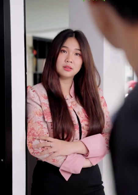 [ครบชุด] T2711149 คนจรจ ดแบ งขนมให เศรษฐ ไม ดว าส งเล กๆน จะเปล ยนช ตเข าไปตลอดกาล
