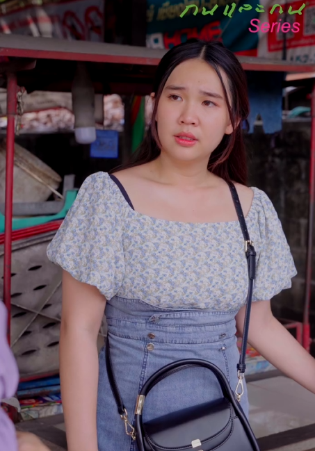 T1211022 เธอส งเกตเห นผ หญ งคนน ทำไรแปลกๆ เธอจ งต ดส นใจทำส งน เพ อเป ดโปง  part 2