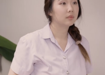 T2212057 แม านแอบสล บล กต วเองก บล กเศรษฐ จนค ณหน องไปใช ตยากจน Ep1 part 2