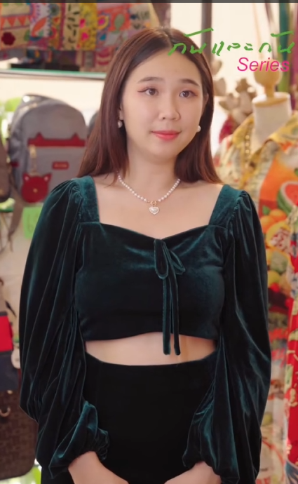 T2912169 ไฮโซโดนด กเพราะเธอป นจ กรยานมาซ อเส อผ เธอก เลยซ อเหมาท งร านป ดร านไปเลย part 2