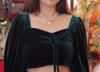 [ครบชุด] T2912257 ไฮโซโดนด กเพราะเธอป นจ กรยานมาซ อเส อผ เธอก เลยซ อเหมาท งร านป ดร านไปเลย