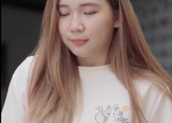 [ครบชุด] T3012166 แฟนเก าท ไม ได เจอก นนาน ตอนน เขาเป นแม าขายผลไม แต พวกเขาย งม ความร กก นอย