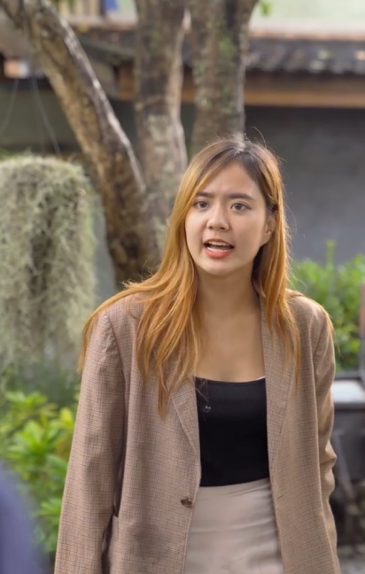 T0212046 หญ งคนน ใหญ มาจากไหน งทำได บแม เจ านายได งขนาดน part 2