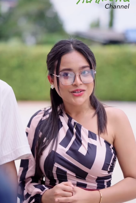 [ครบชุด] T1501148 กค ายกคอมยกเคร องปร นมาทำงานท านกาแฟ แถมส งน ำแค ขวดเด ยว ณค ดย งไง