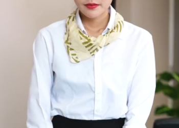 T2001021 เจอเพ อนเก าแต งต วจนเหม อนคนงาน แท อประธานบร part 2