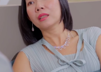 [ครบชุด] T0801053 ภรรยาเศรษฐ นตกเขา จนใบหน าเธอเส ยร คนร ายปลอมต วเพ ออ างเป นเม ยเศรษฐ