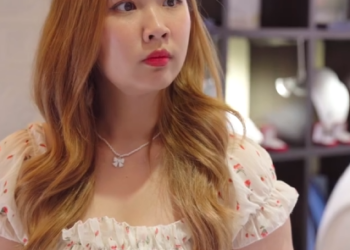 T1001011 สาวอกห กน งร องไห ในห องน ำชาย เธอบ งเอ ญเจอร กแท part 2