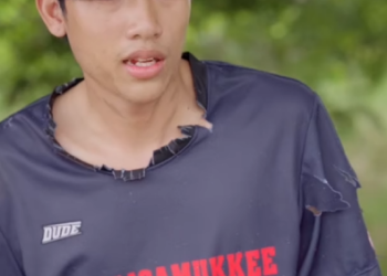 [ครบชุด] T1101007 กชายเร ยนจบส งแล วร งเก ยจครอบคร วต วเอง คนแบบน ตไม เจร ญหรอก